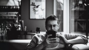 The Habit Loop Explained, Why You Stay Stuck and How to Break It.